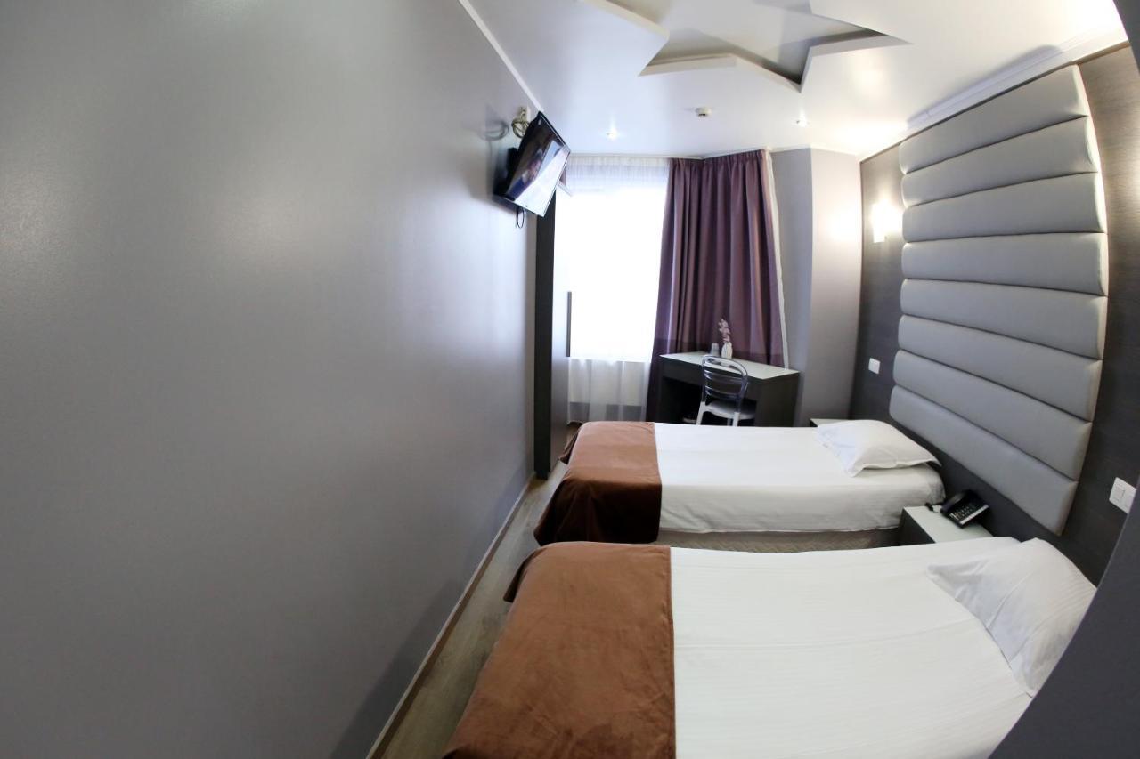 Hotel Phenix Dilbeek Eksteriør billede