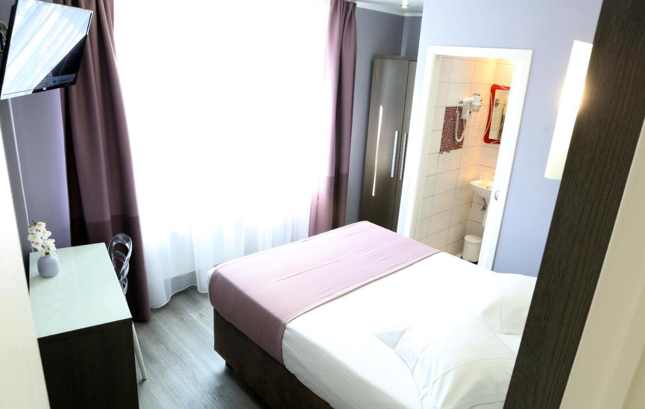 Hotel Phenix Dilbeek Eksteriør billede
